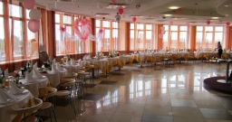 Основной зал