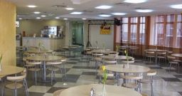 Основной зал