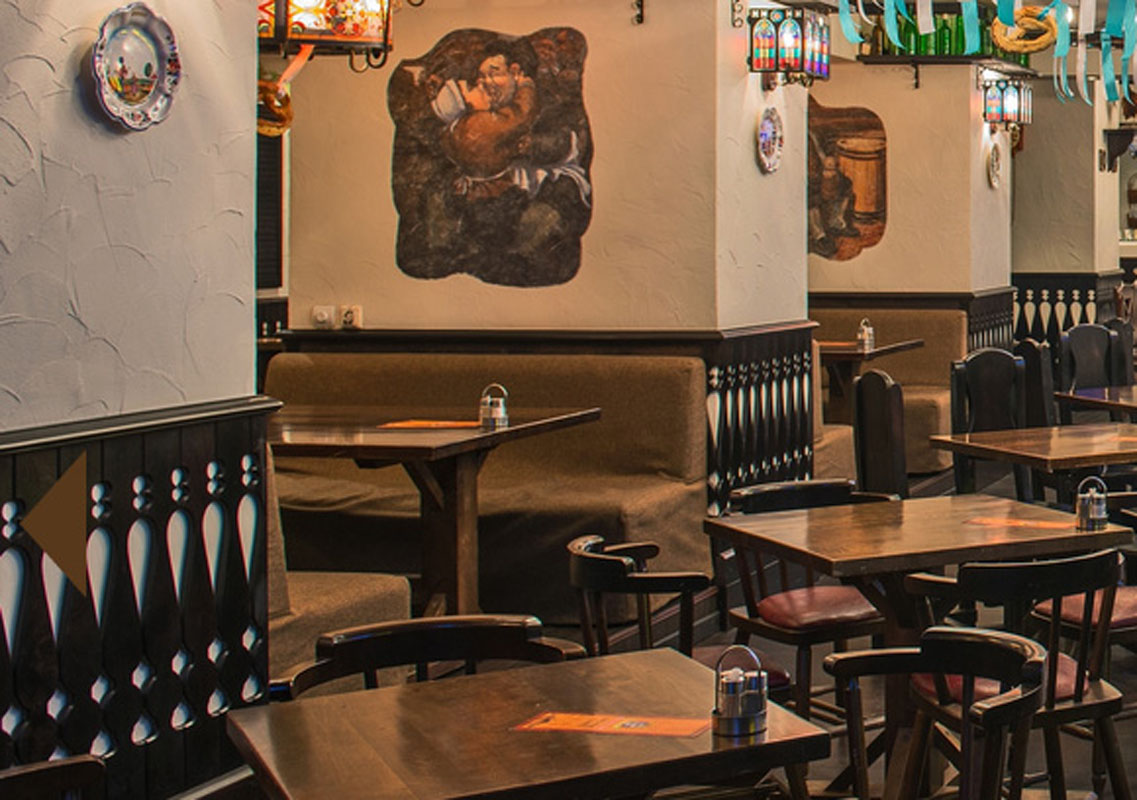 Основной зал — Мюнхенский дворик