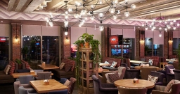 Основной зал