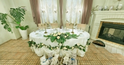 Основной зал