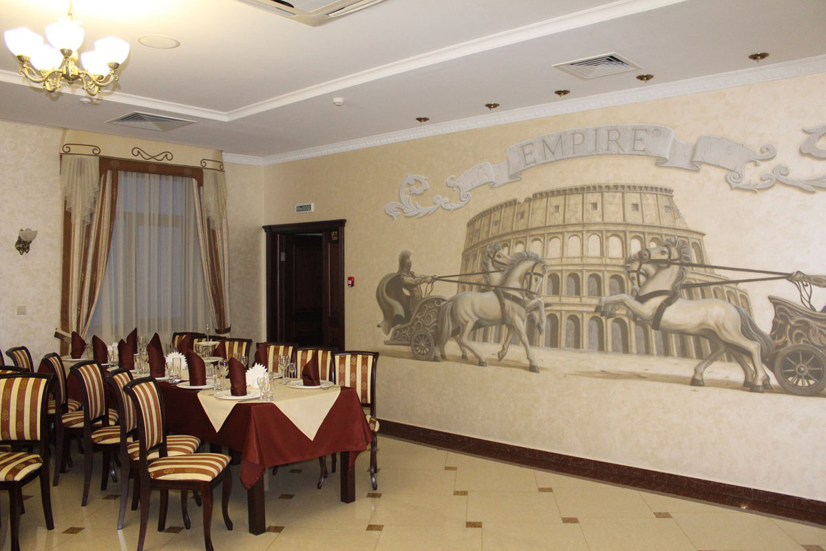 Основной зал