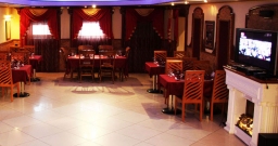 Основной зал