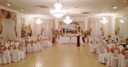 Основной зал