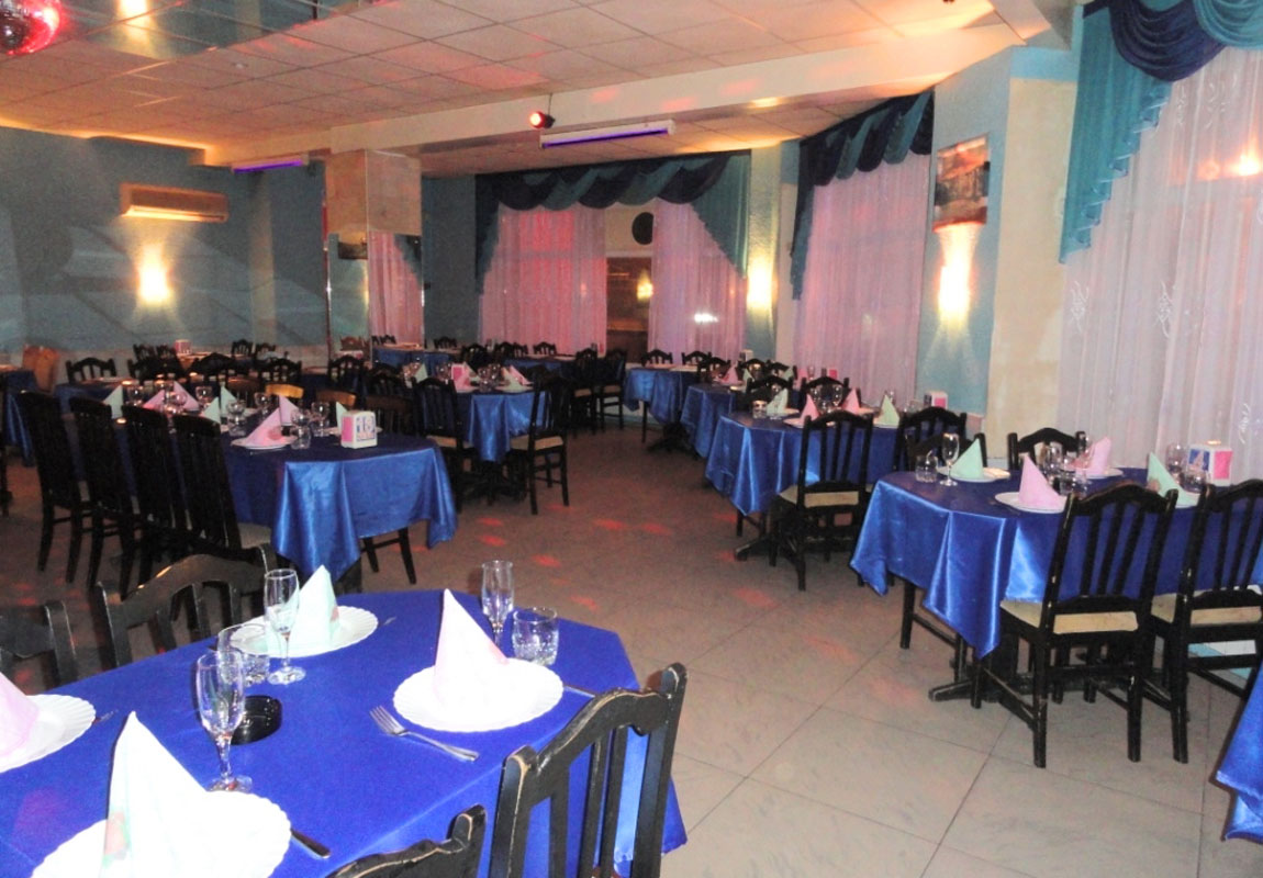 Основной зал