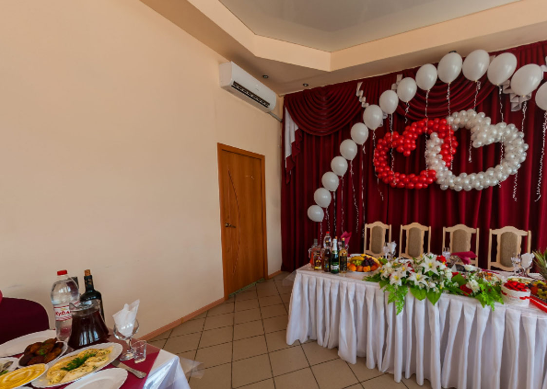 Основной зал — Браво