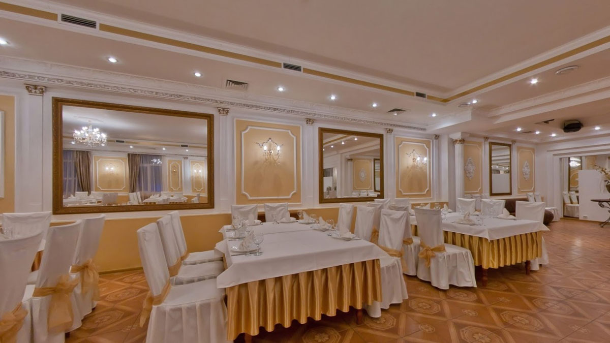 Зал на 100 человек — Сударь