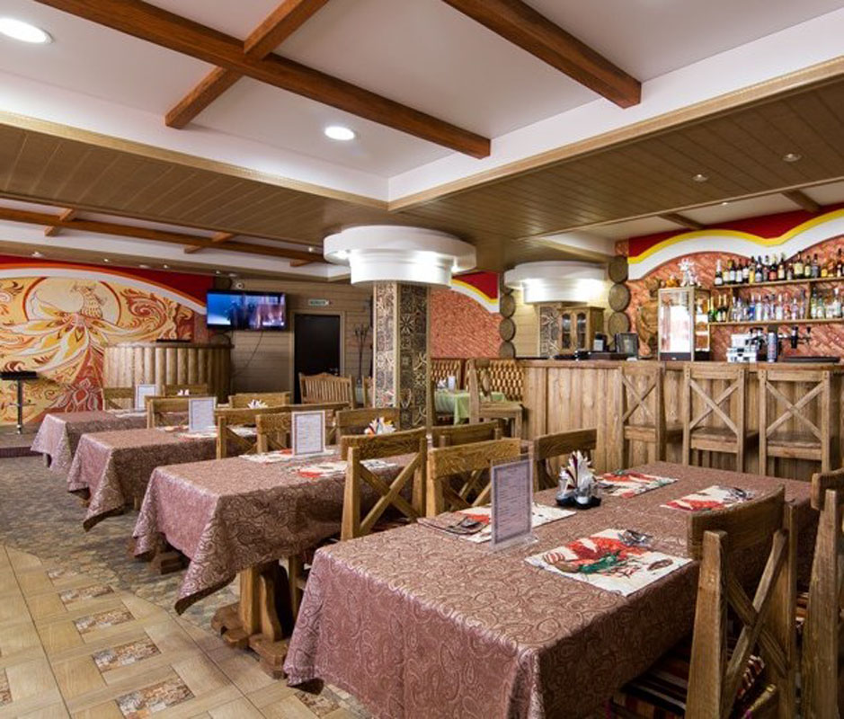 Основной зал — Русский самовар