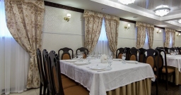 Основной зал — интерьер зала