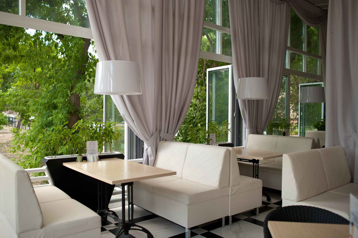 Wok Cafe — Основной зал, фото банкетного зала