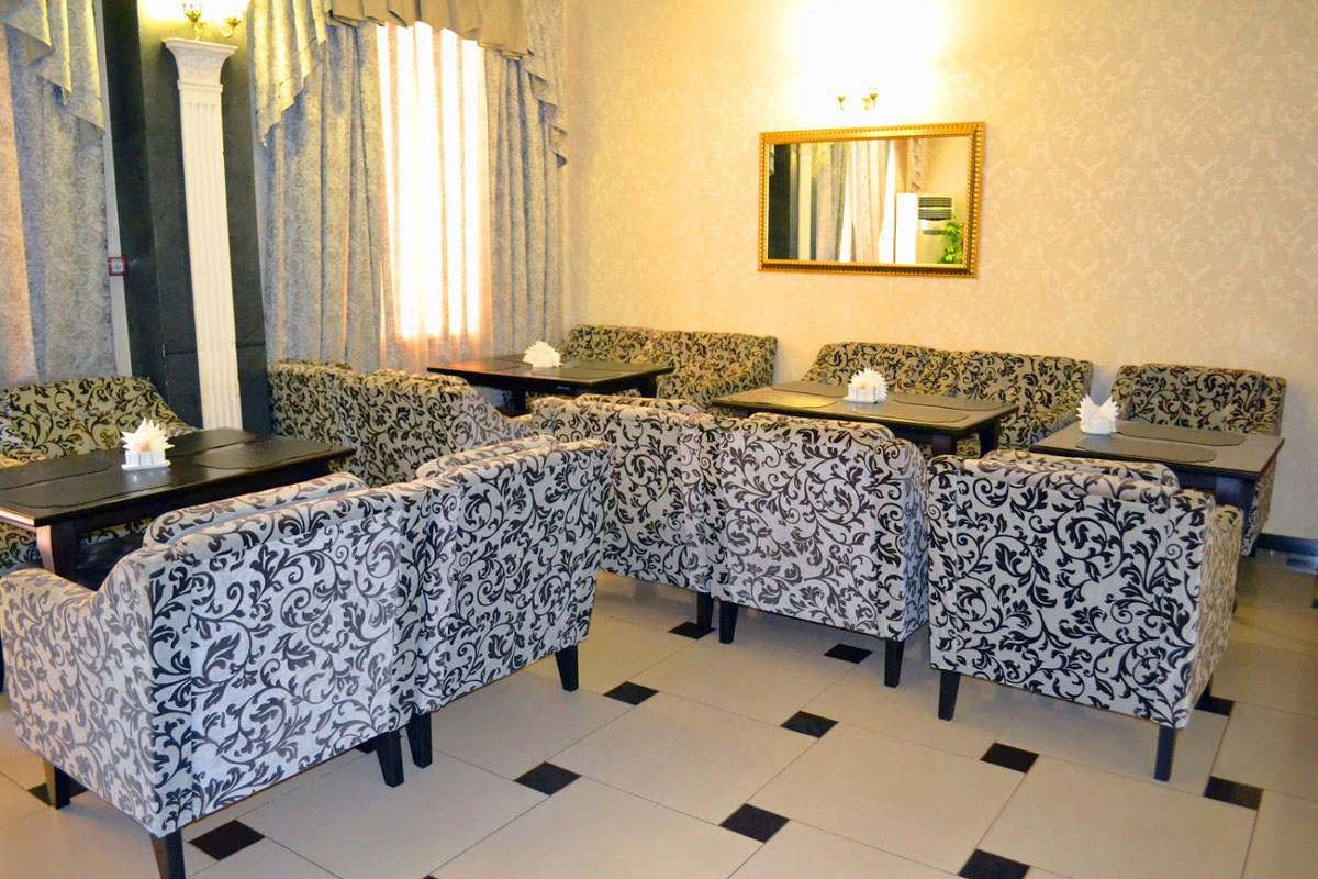 Зал на 40 человек — Frant Hotel