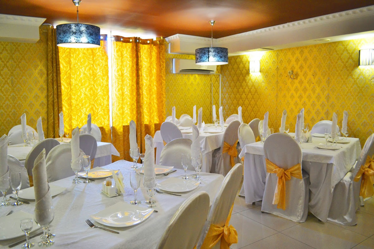 Зал на 70 человек — Frant Hotel