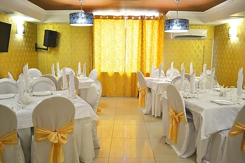 Зал на 70 человек — Frant Hotel