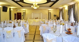 Зал на 100 человек — интерьер зала