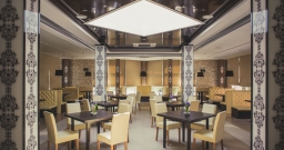 Основной зал