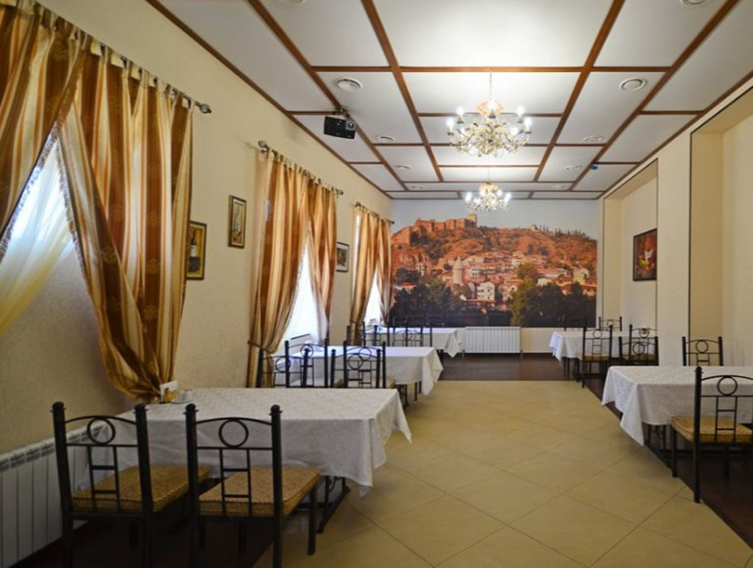 Зал на 50 человек — Дворик