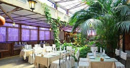 Зал на 140 человек — подробнее о зале