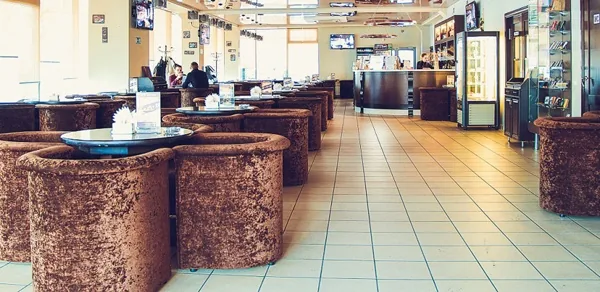 Зал на 80 человек