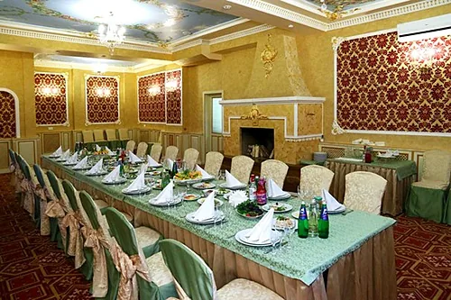 Каминный зал — Султанат, Казань