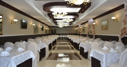 Зал на 80 человек — интерьер зала