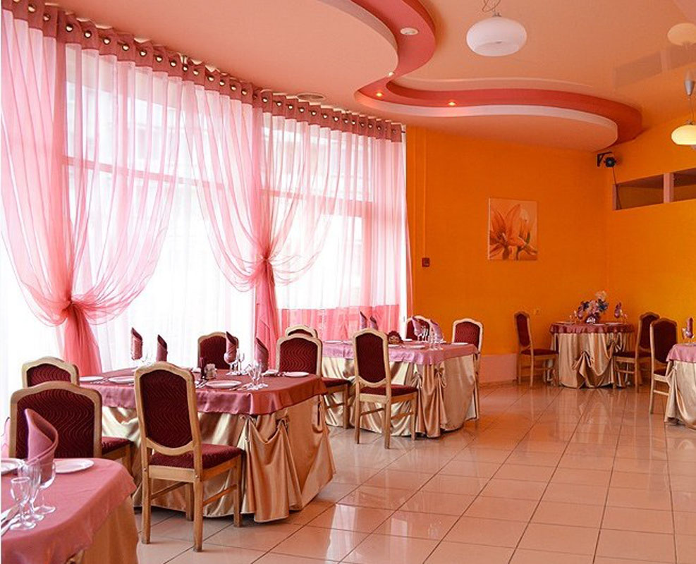 Основной зал — Мельница