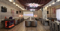 Основной зал