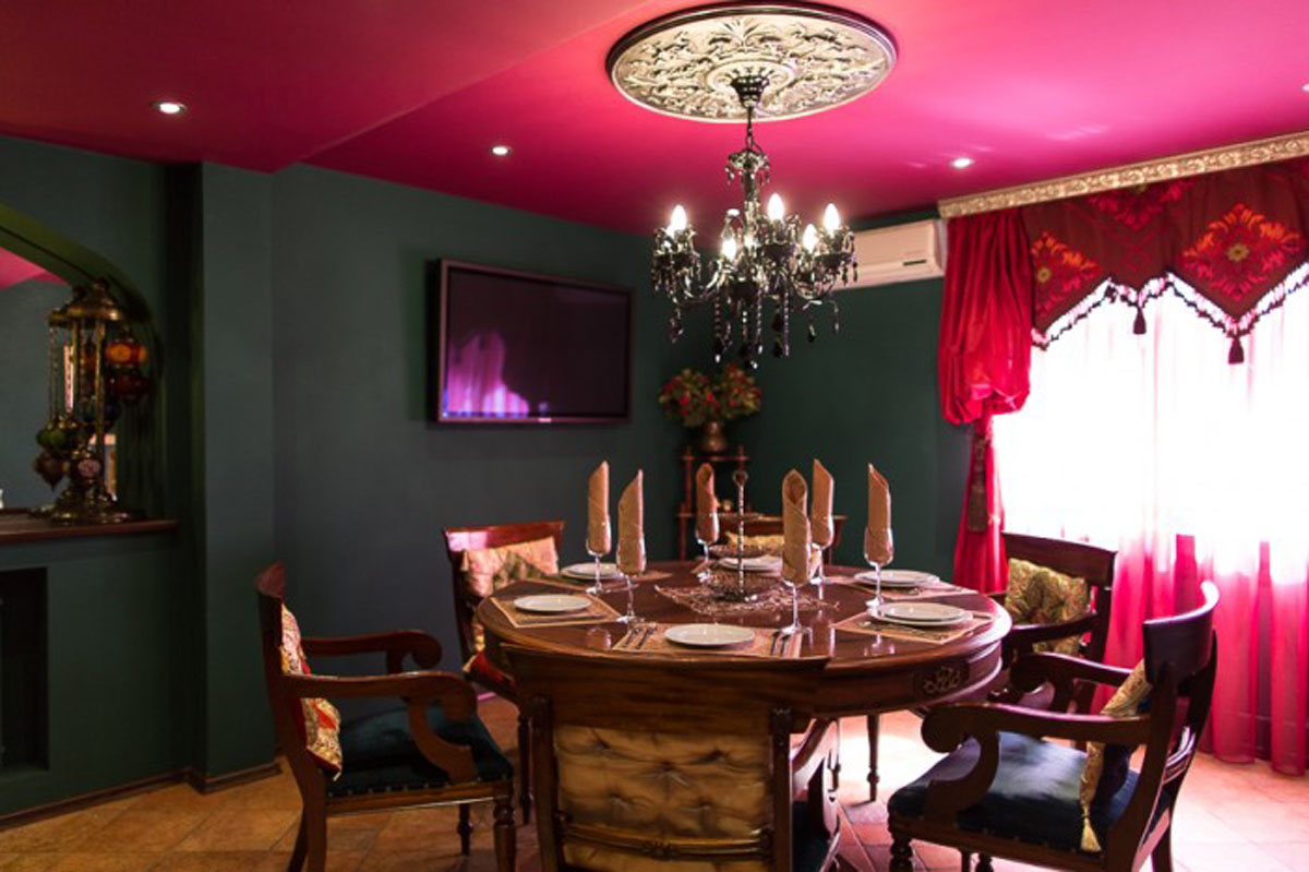 Основной зал — Шафран