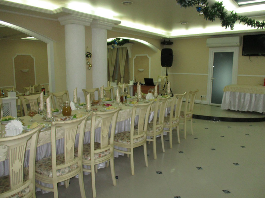 Зал на 130 человек — Грааль