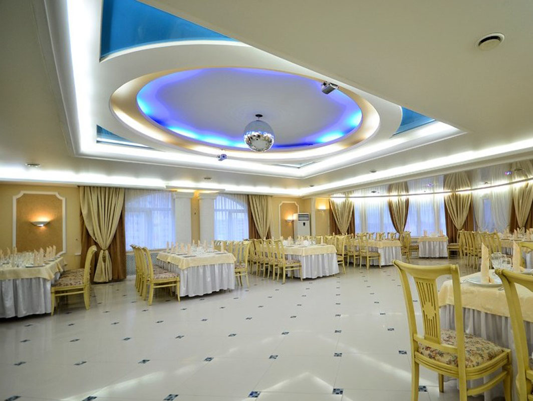 Зал на 130 человек — Грааль