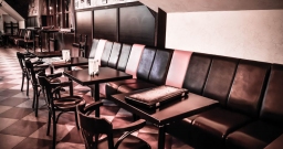 Зал Таверна