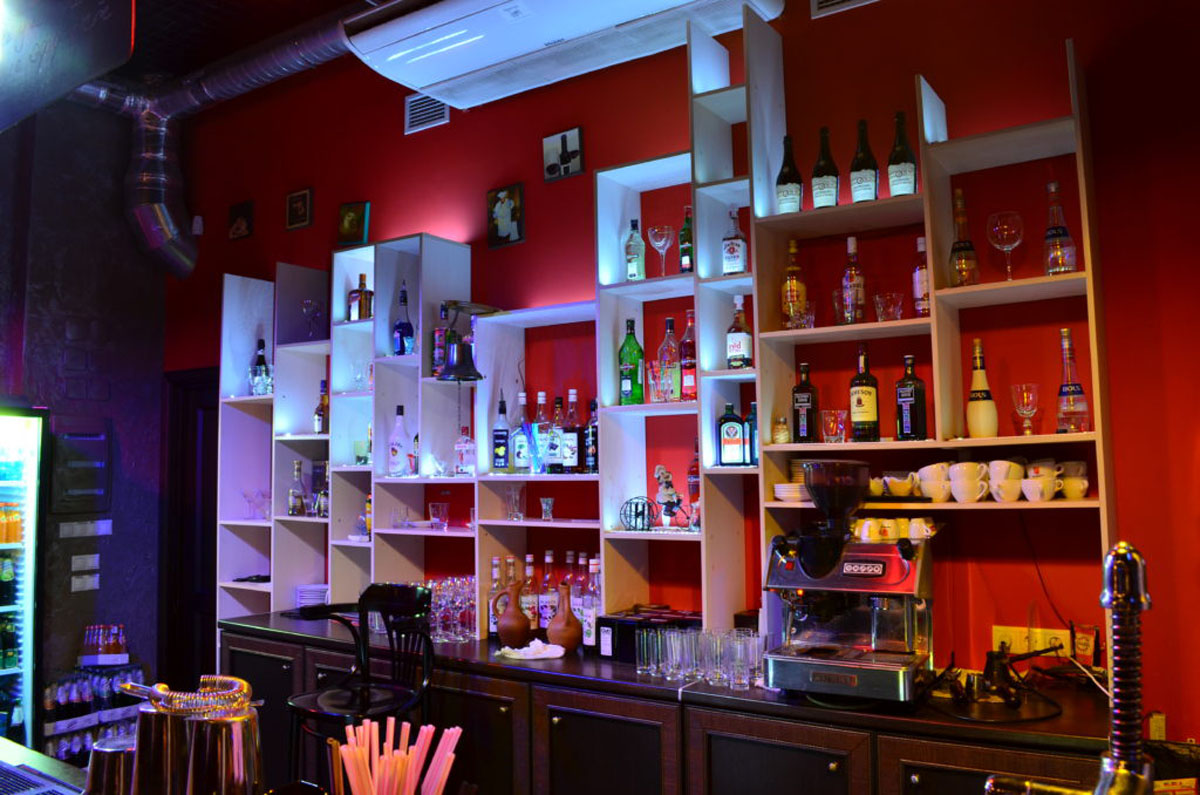 Бар — банкетный зал Хмели Сунели, фото