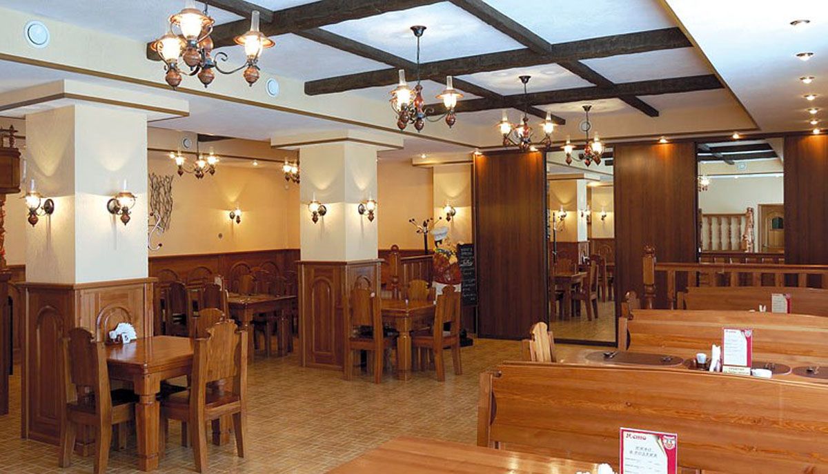 Основной зал — банкетный зал Трактир на Ардатовской , фото