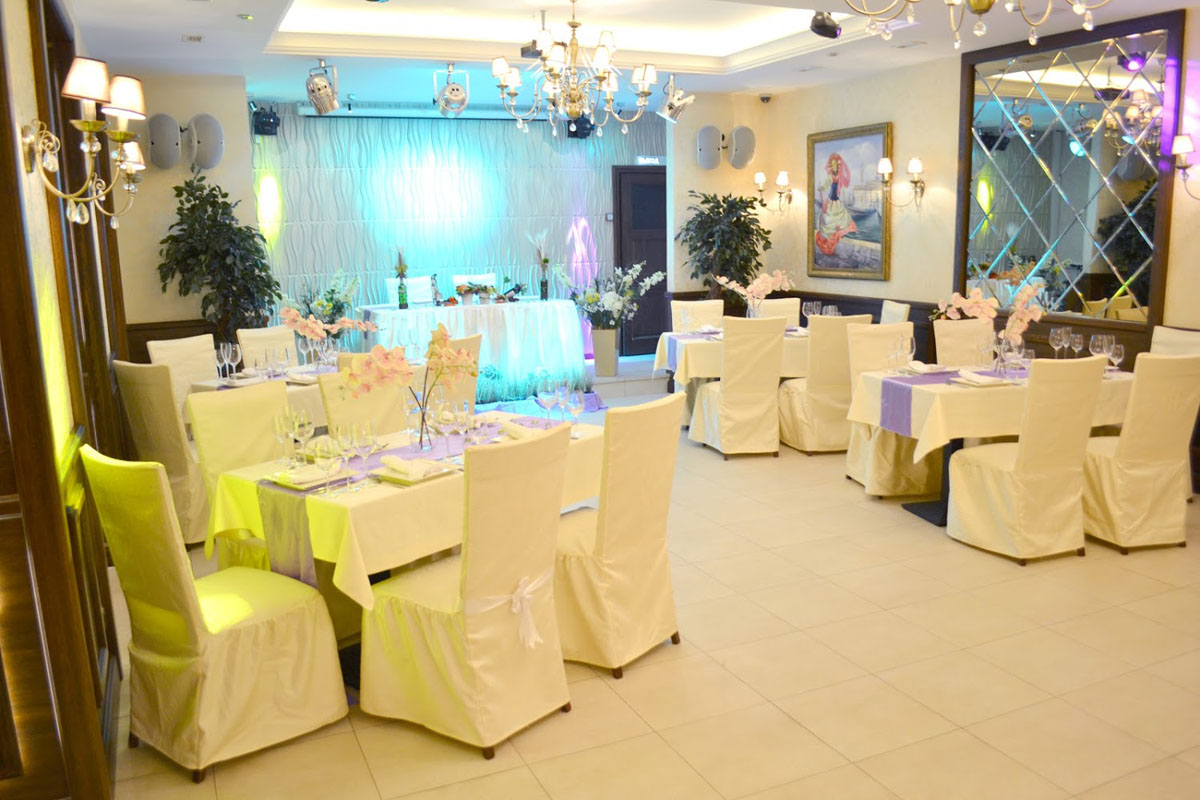 Основной зал — Trattoria Pranzo