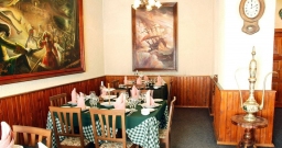 Основной зал — интерьер зала