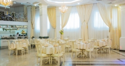 Основной зал