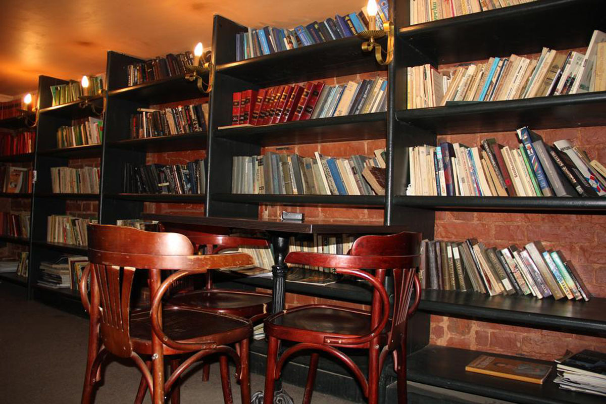 Основной зал