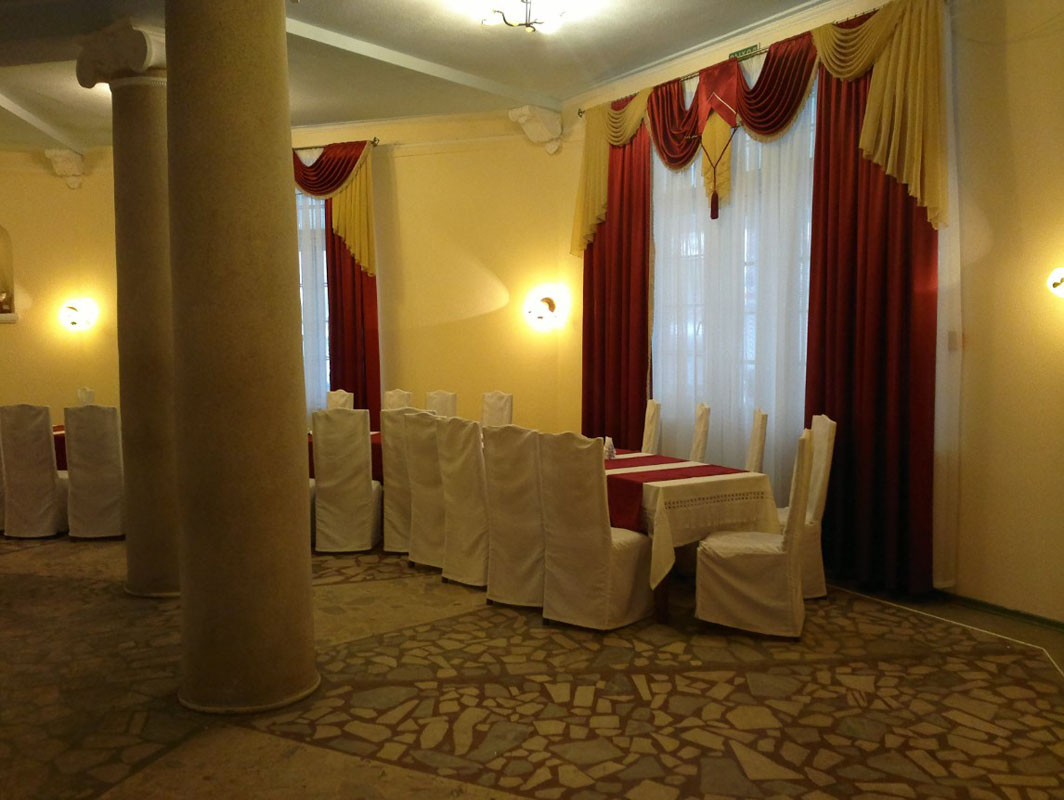 Зал на 60 человек — Парус