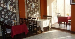 Основной зал — интерьер зала