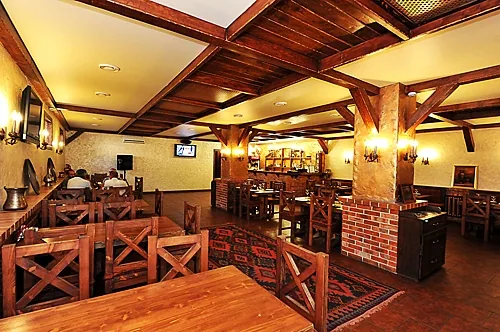 Основной зал — Rest House