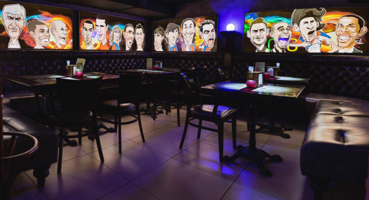 Зал для болельщиков — У Гашека