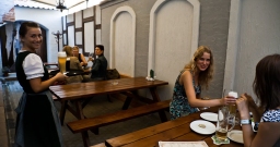 Основной зал