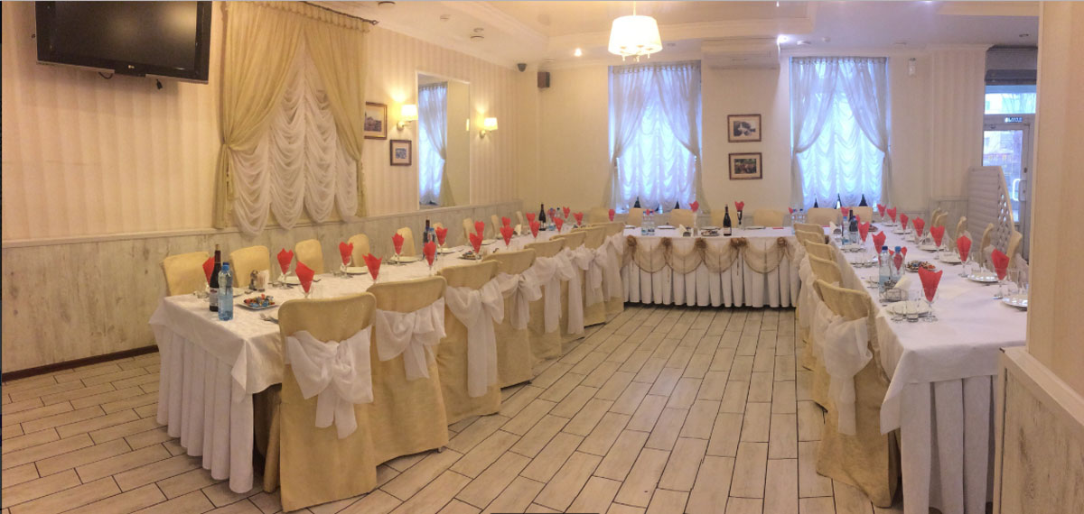 Зал на 60 человек — Абажур