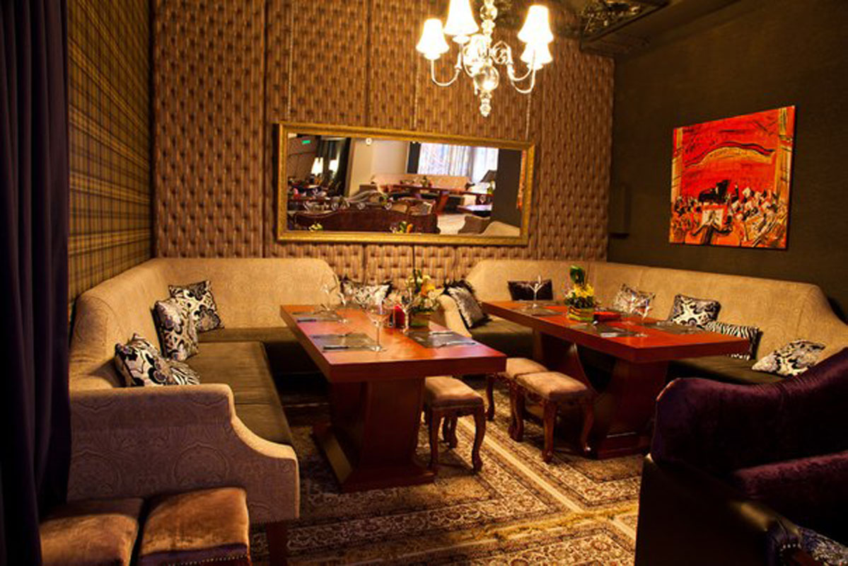 Основной зал — Ресторан-караоке Паваротти