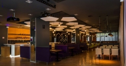 Основной зал