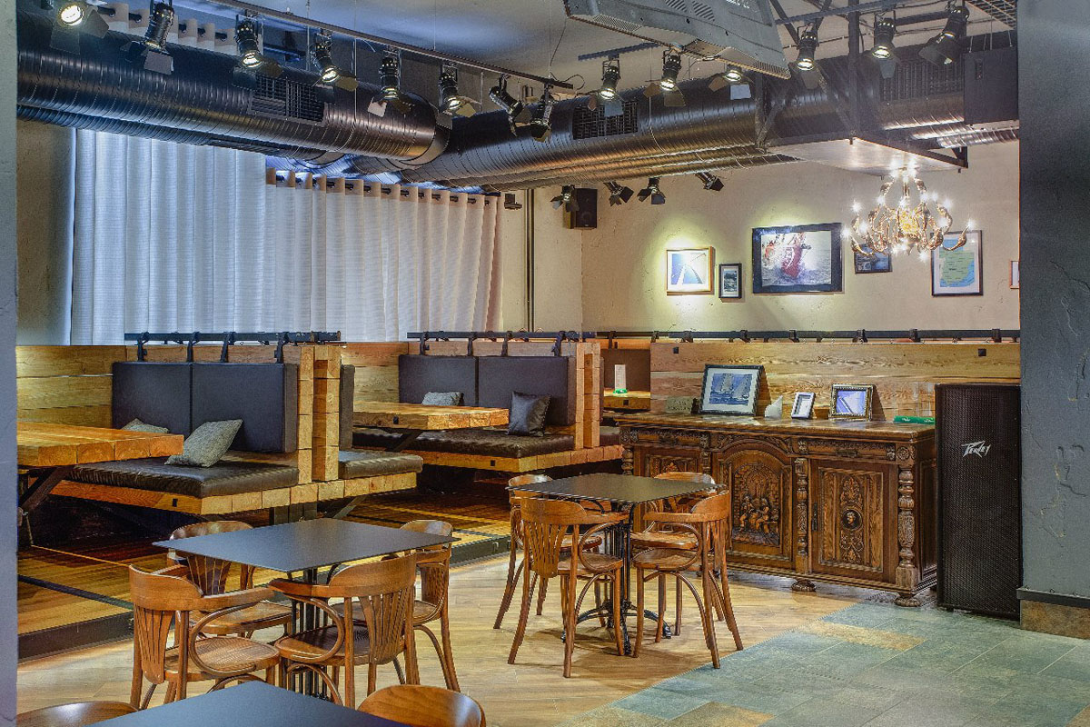 Основной зал — Ресторан Гибралтар