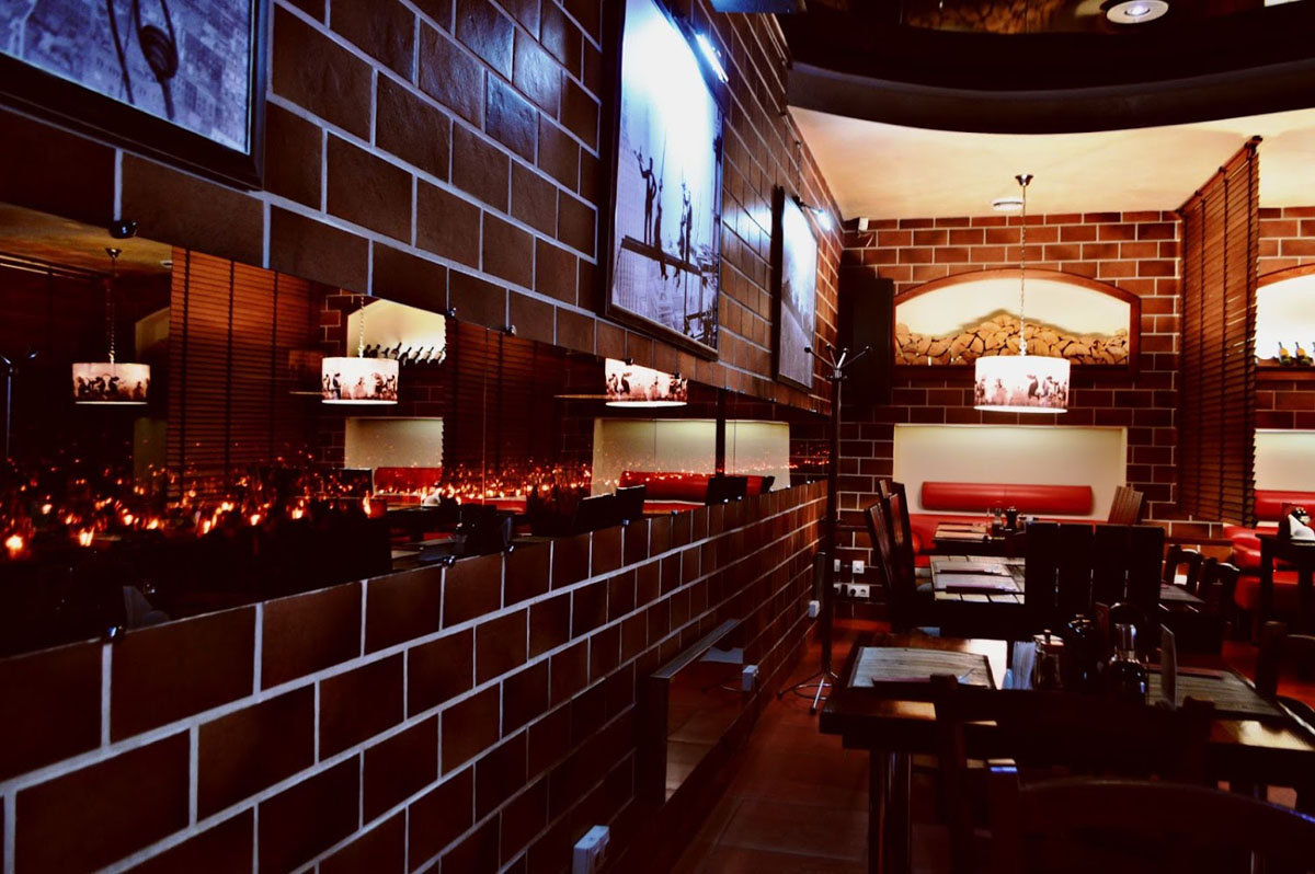 Основной зал — Ресторан 15'58