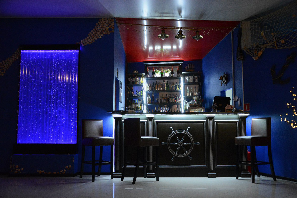 Зал на 100 человек — Кафе-бар Делика