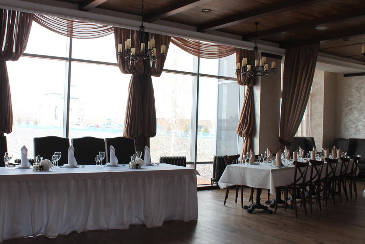 Зал на 70 человек — Сибирский Сафари клуб