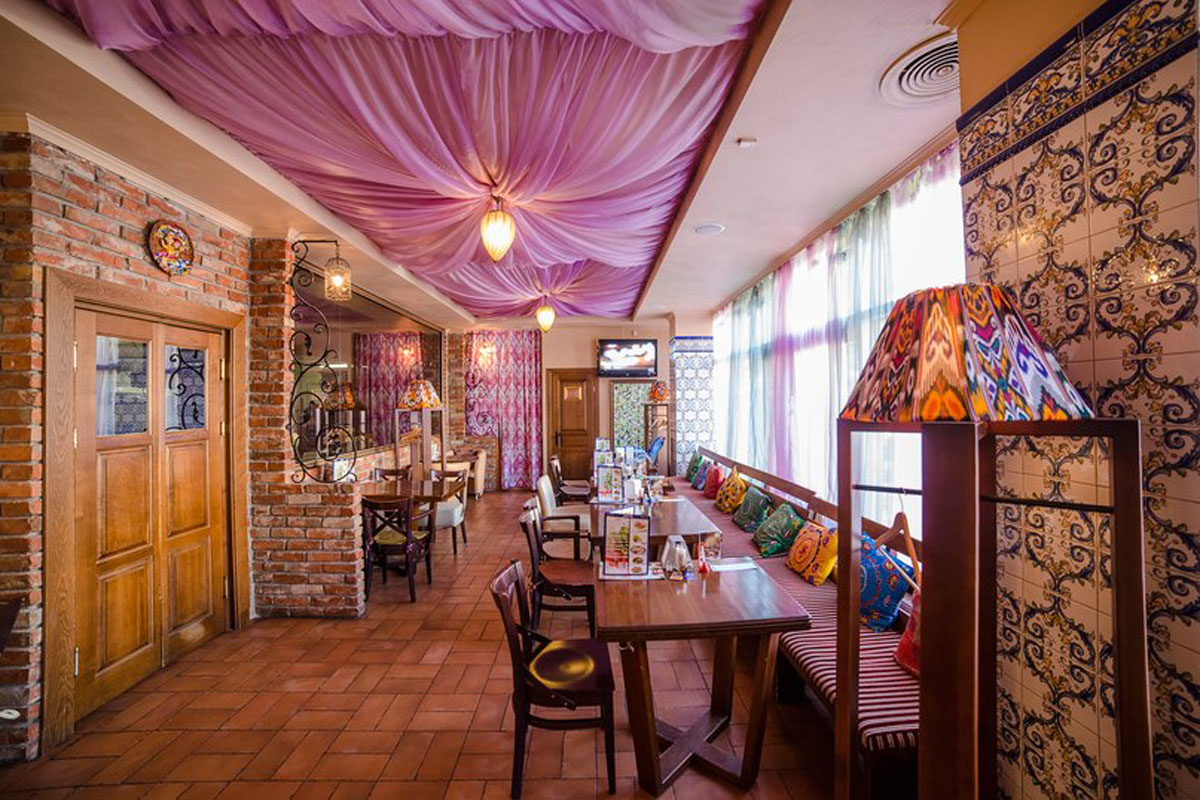 Основной зал — Калининград - Ташкент на улице Театральная