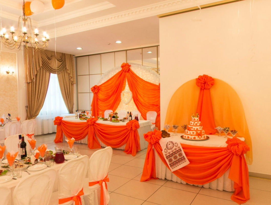 Основной зал — Ампир